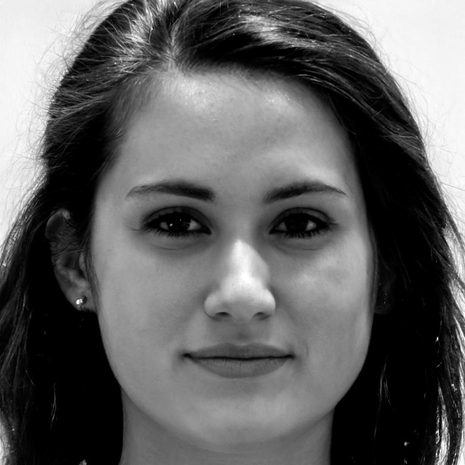 Sandra Weiss Portrait